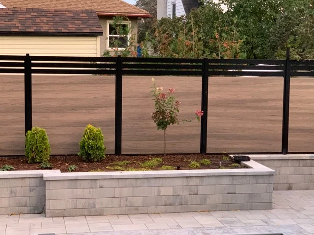 Hybrid vinyl aluminum fence Saskatoon