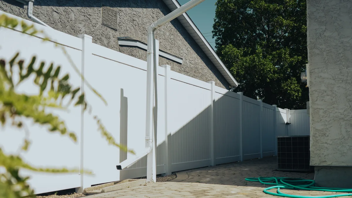 White vinyl privacy fence Saskatoon