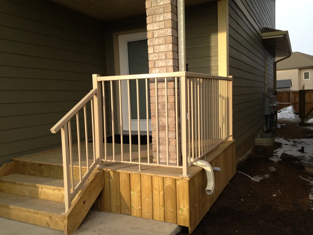 Aluminum railing Saskatoon