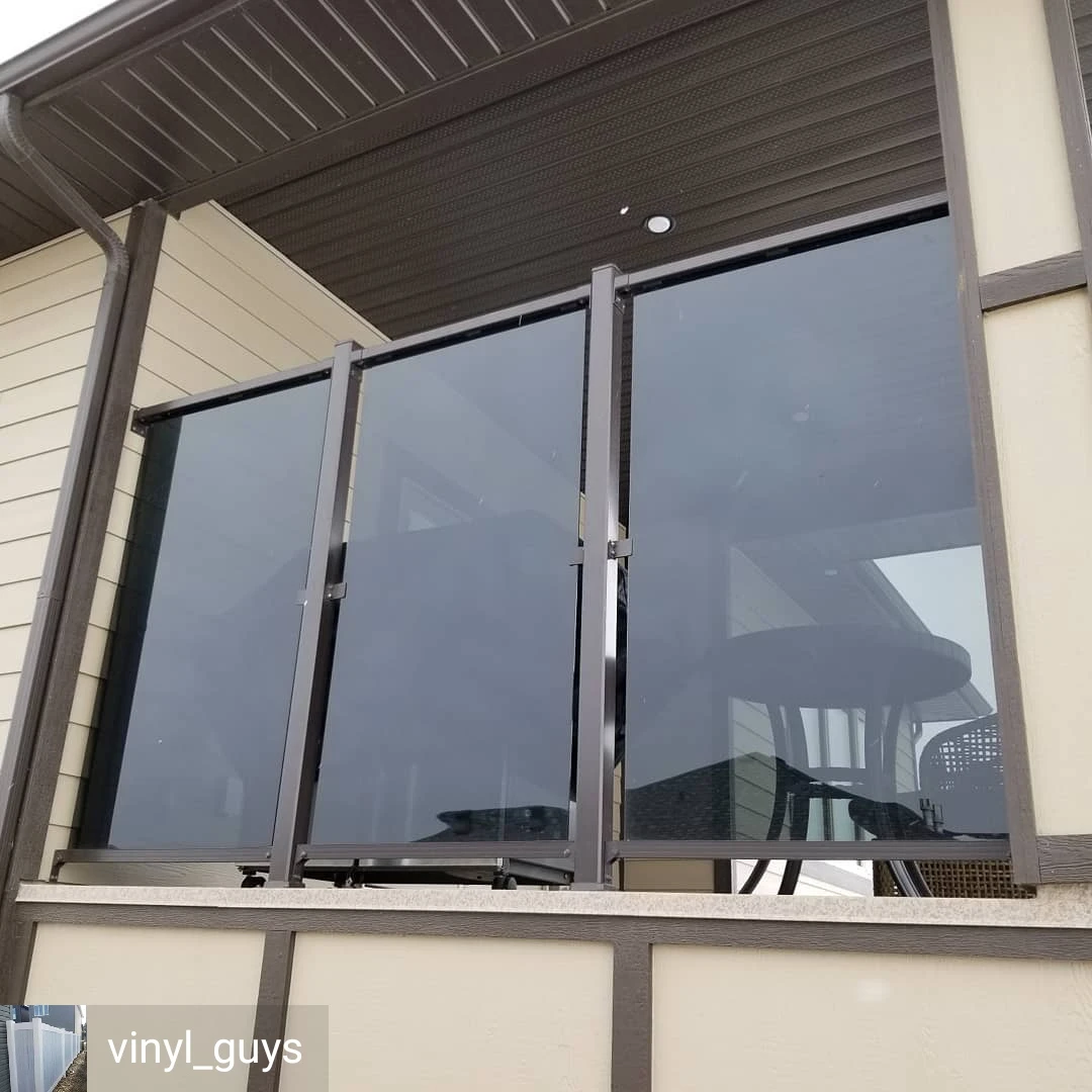 Glass privacy wall Saskatoon